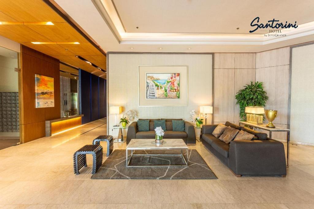 Santorini Hotel Marikina Exteriör bild